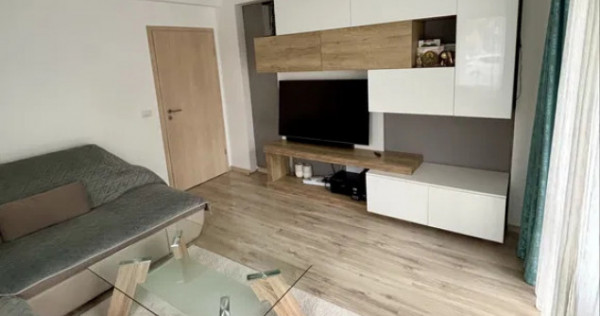 Apartament 3 camere | Grădină privată | Parcare inclusă
