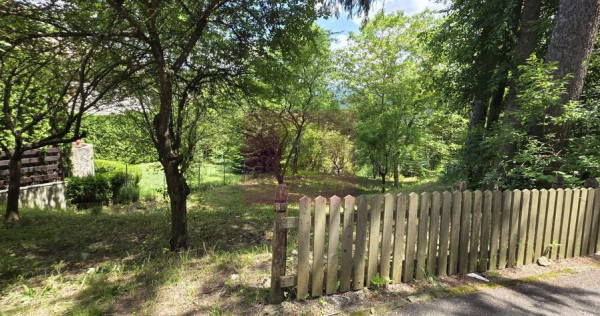 Teren exclusivist pentru dezvoltare imobiliară &ndash; Zona ...