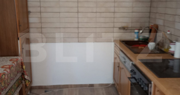 Casa spatioasa de vinzare,situata in centrul municipiului