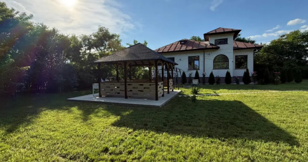 Teren 1.707 mp + casă și anexe, la DN25, Galați, Proprietar