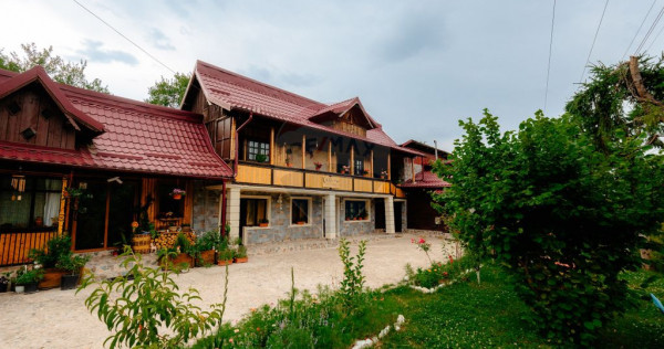 Pensiune de v&acirc;nzare, Corbșori (Poenari)| potențial rea...