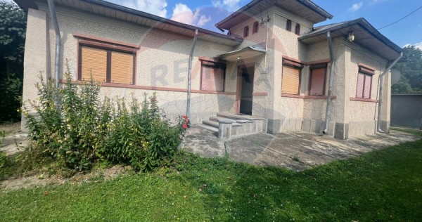 Casă de v&acirc;nzare &ndash; Puchenii Mari, la 15 km de Ploiești