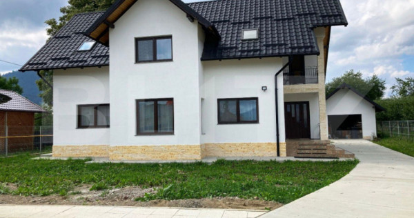 Casă/Afacere la cheie 146 mp, 1349 mp teren, Campulung Mold