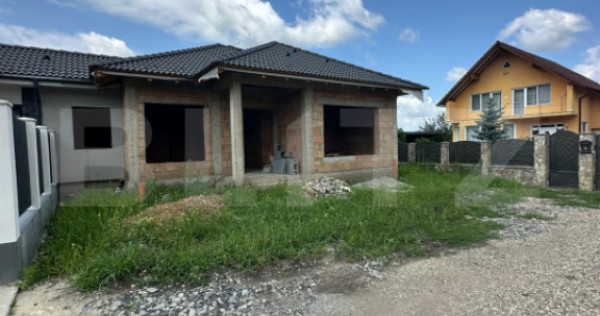 Casă pe un nivel | 3 dormitoare | Stadiu de roșu | Toate