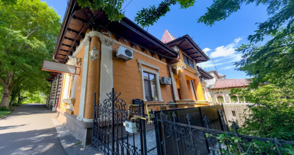 Cotroceni | Vilă interbelică renovată | 4 camere | 130 mp