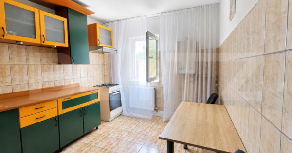Apartament spațios 3 camere, 69 mp, mobilat, Deva