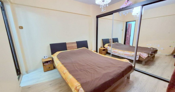 De inchiriat apartament cu 2 camere, Micro 17, parter, 34...