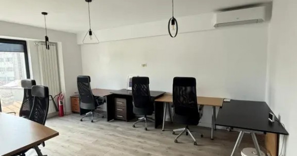 De &Icirc;nchiriat: Birou 3 Camere | Zona Unirii - Vulturilor | Imobil 2017