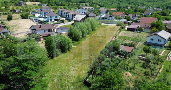 Teren intravilan 1.600 mp - Valea Budacului -zona rezidenti