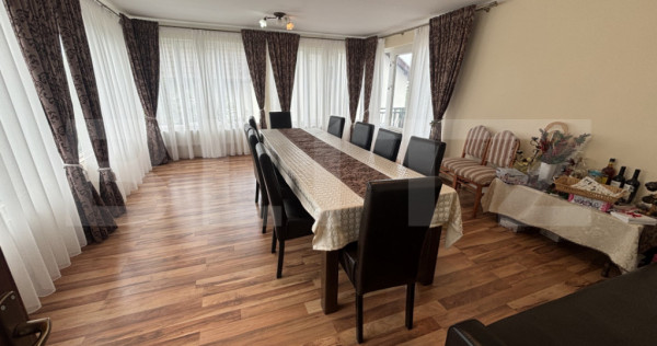 CASA + SPATIU COMERCIAL, in Bradet.