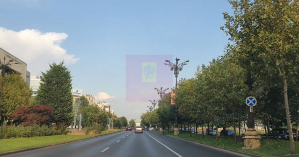 Spatiu comercial la vanzare bd Unirii, inchiriat cu randa...