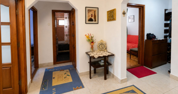 Tomis Nord | 3 camere | Boxa