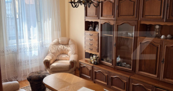 Apartament cu 2 camere renovat &icirc;n Zărnești &ndash; zonă cent