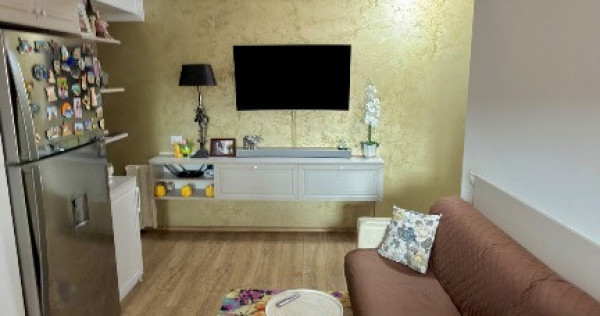 Apartament cu 2 dormitoare si bucatarie + mic open space, 70mp, str. O
