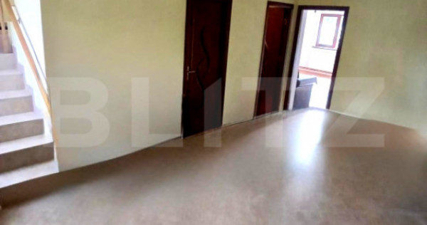 Casa P+M cu 5 camere si garaj, amplasate pe un teren de 650m