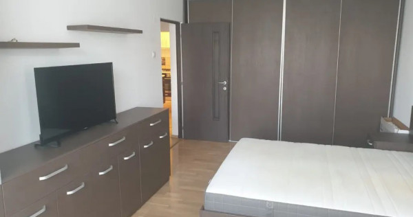 Apartament cu 3 camere &ndash; Tineretului lux