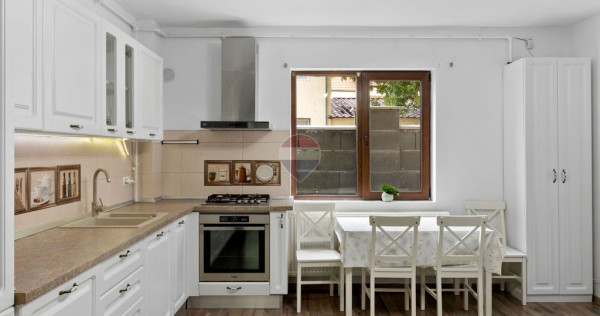 Apartament 3 camere | Bloc nou | Aurel Vlaicu | Parcare inclusă |