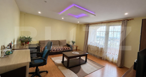 Apartament cu 3 camere, 78 mp, mobilat, zona Unirii