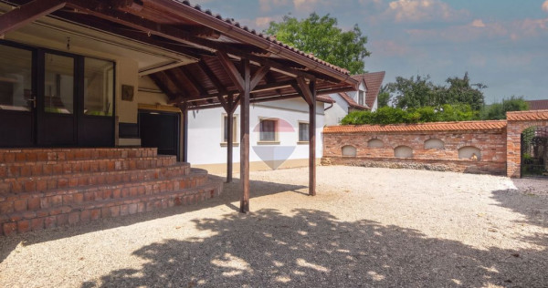 Casa saseasca restaurata in Cristian | Str. Laterala nr. 64