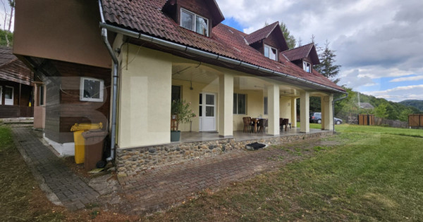 Pensiune & Complex Turistic, 12 camere, 223 mp, teren 3.740