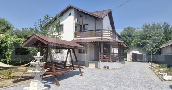 Casă de v&acirc;nzare, teren de 1.000 mp, zona Titu