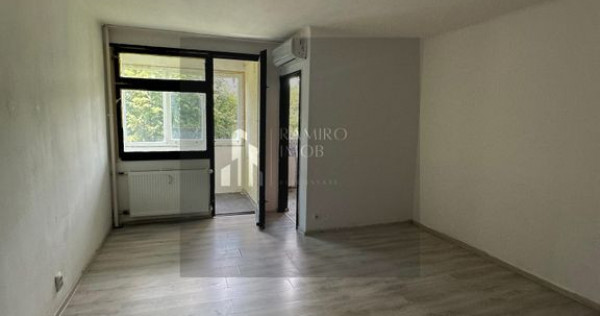 Garsoniera Turnu Magurele