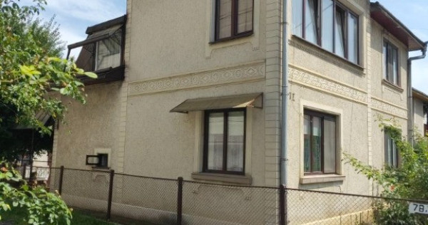 Casa de vanzare ultracentrala langa parc