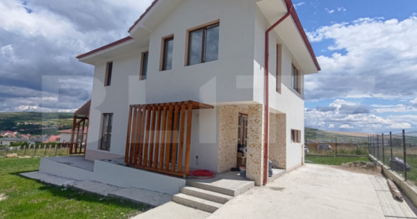 Casa individuala 120mp, teren 702mp, zona rezidențială Chi