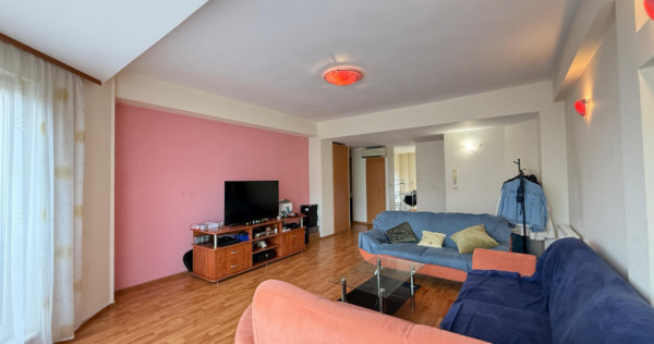 Apartament cu 3 camere complet mobilat si utilat, zona Aradu