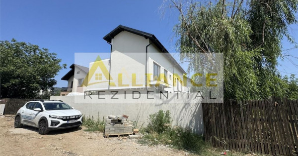 Vila tip DUPLEX 5 camere- 4 bai curte 250 MP
