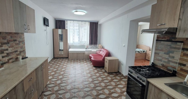 Apartament 2 camere/Renovat/Mobilat si Utilat/Adjud