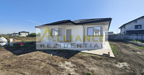 Casa parter | Str. Miorita | 4 camere | Teren 463 mp | La...
