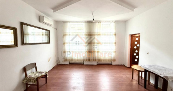 APARTAMANET 2 CAMERE | ULTRACENTRAL | CURTE COMUNA | ORADEA