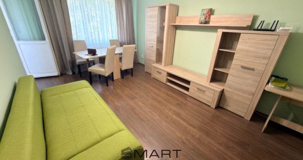 Apartament 3 camere decomandate zona Strand
