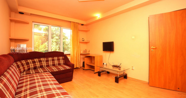 2 Camere | Etaj 3/4 | 55 MP | Metrou Apărătorii Patriei |