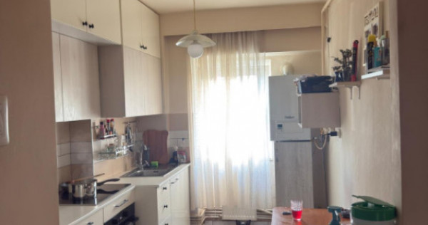 Apartament de vanzare 4 camere 64 mp , Manastur