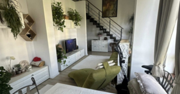 Penthouse Exclusiv cu Terasă Panoramică și Parc Privat |