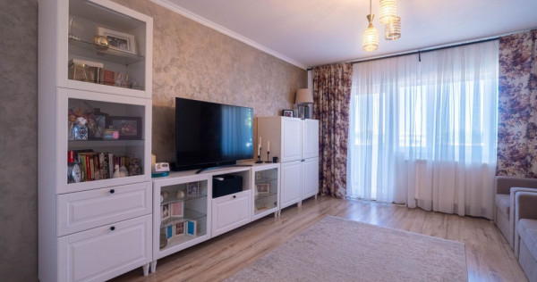Apartament 5 camere Vlaicu &ndash; Renovat, 2 băi, centrală...