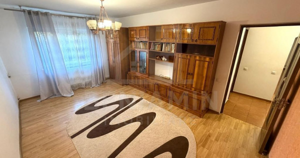 3 camere decomandat cu 2 bai Rovine etajul 3 centrala ter...