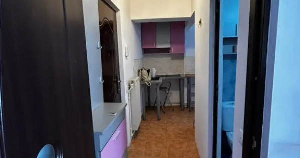 P.F v&acirc;nd apartament 1 camera, ultracentral, complet mobilat și utilat