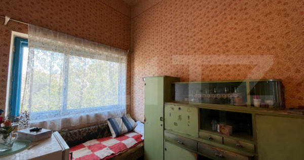Casa de vanzare, curte comuna , zona Simleu Silvaniei