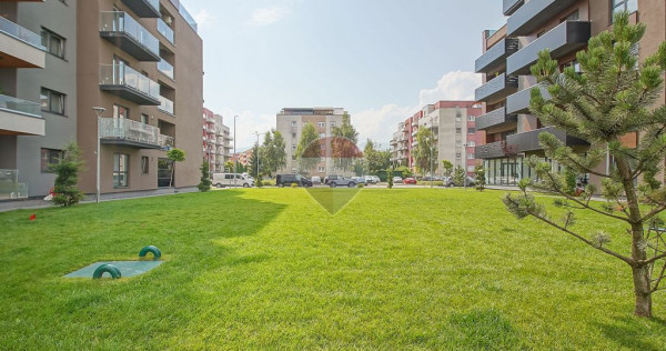 Apartament modern cu 2 camere, parcare și boxă &ndash; Avan...