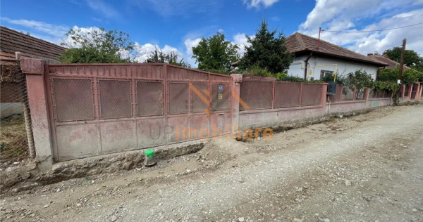CASA CU 4 CAMERE | 1439MP TEREN | ZONA SPITALUL TBC | ORADEA