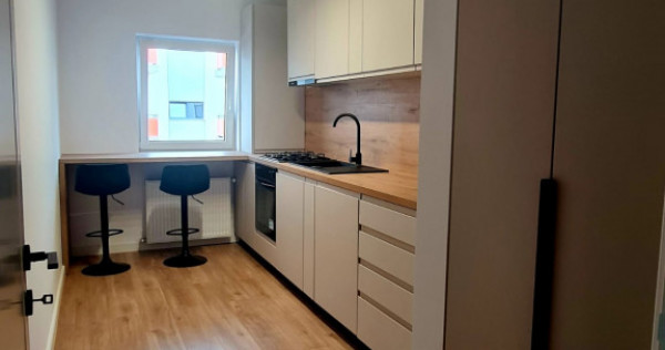 Apartament de vanzare 2 camere decomandate, Sesul de Sus, Fl