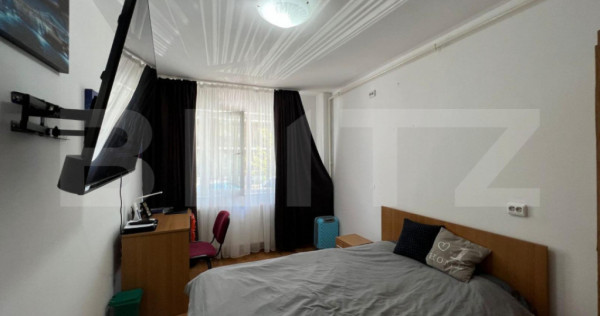 Apartament 3 camere, 91mp, decomandat, parcare, zona strazii