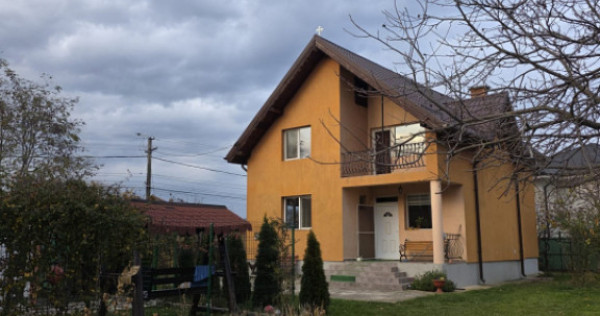 Casa individuala 4 camere, 2 bai, teren generos Gilau