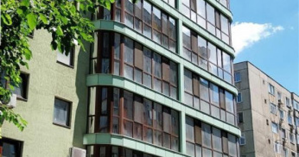 Apartament 3 camere etaj 5 ,70 mp , centrala termica