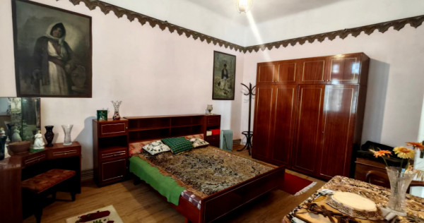 Casă de v&acirc;nzare situată &icirc;n Tomis II - Constanta