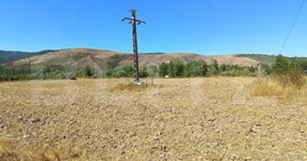 De vanzare teren extravilan, Cornesti, jud.Cluj