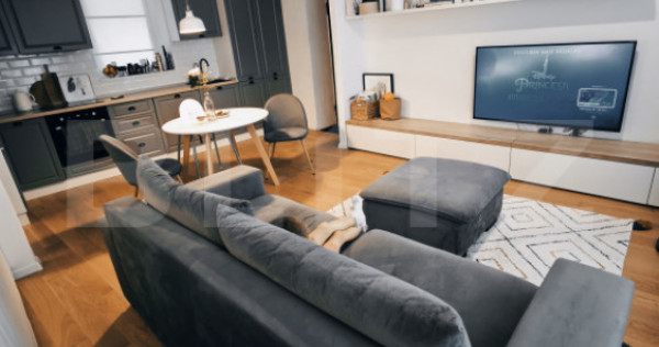 Apartament 2 camere, 55 mp, zona Ultracentrala